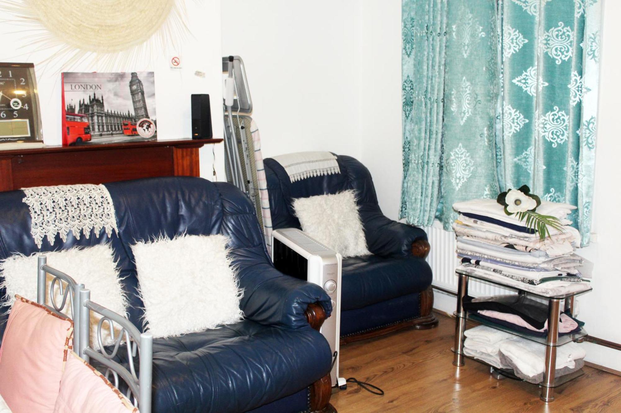 Cozy Rooms Or Apartment In London Townhouse Fast Links To Central Luaran gambar