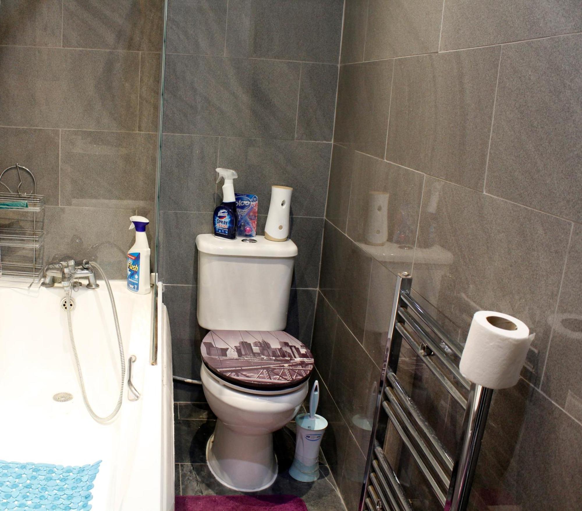 Cozy Rooms Or Apartment In London Townhouse Fast Links To Central Luaran gambar